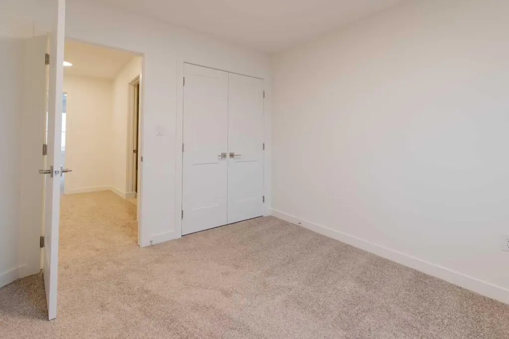 2813 16 Avenue Coaldale AB T1M 0G9