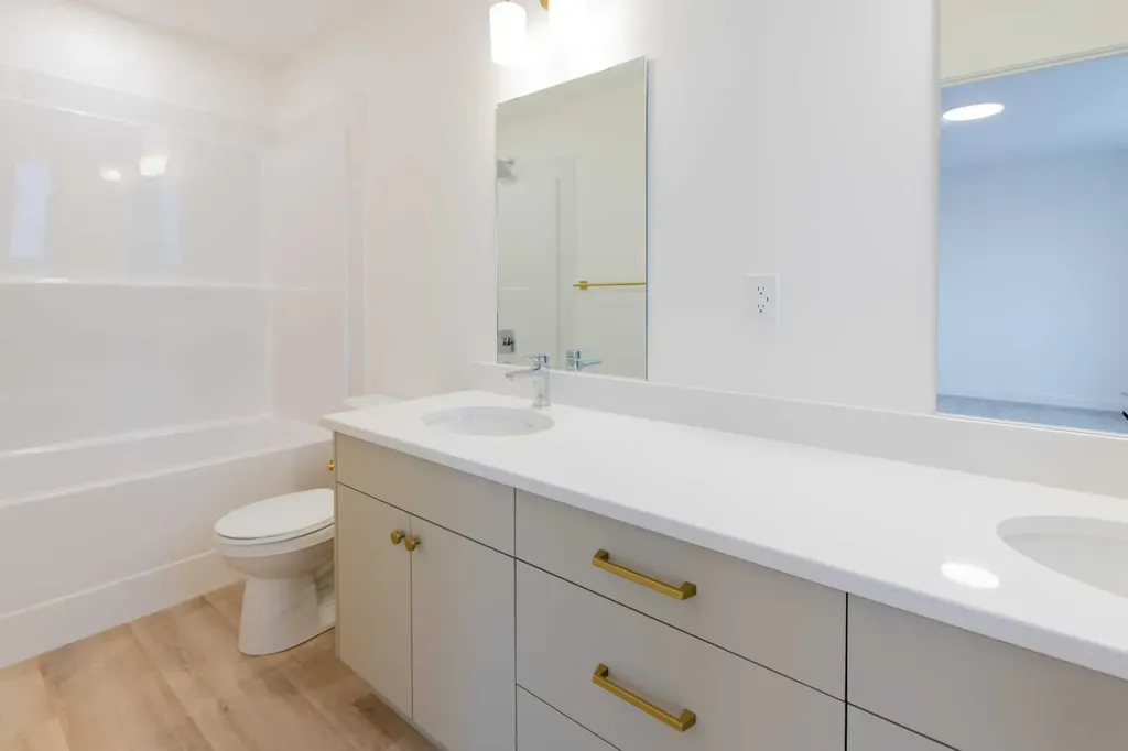 2813 16 Avenue Coaldale AB T1M 0G9