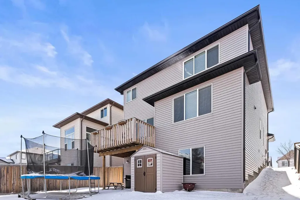 436 Cimarron Boulevard Okotoks AB T1S 0J4