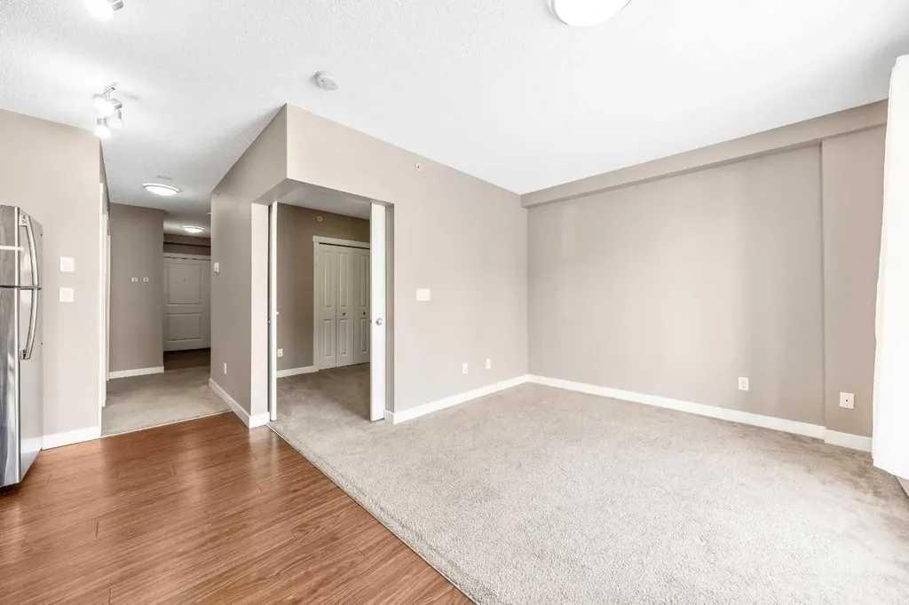 10 Kincora Glen Park NW Calgary AB T3R 1R9