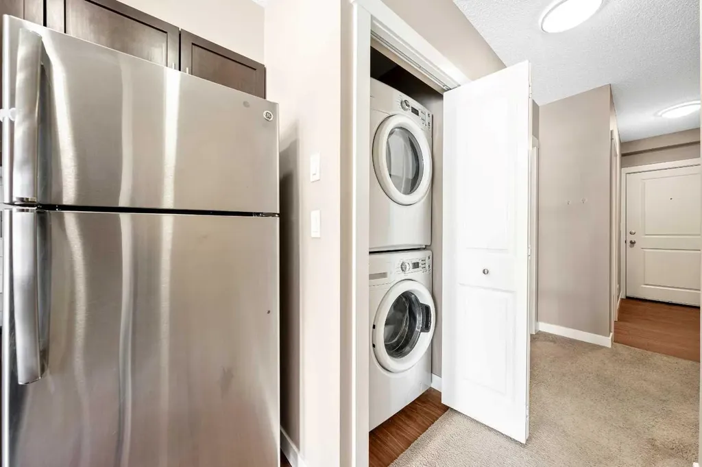 10 Kincora Glen Park NW Calgary AB T3R 1R9