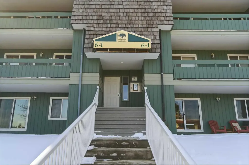 315 Southampton Drive SW Calgary AB T2W 2T6