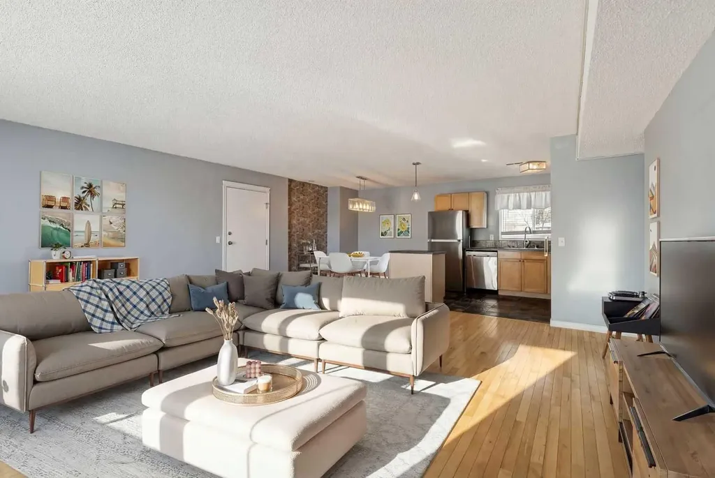 1540 29 Street NW Calgary AB T2N4M1