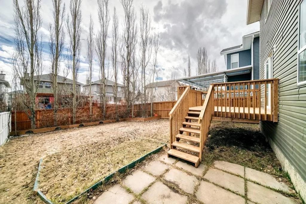 87 Bridlepost Green SW Calgary AB T2Y 4A1