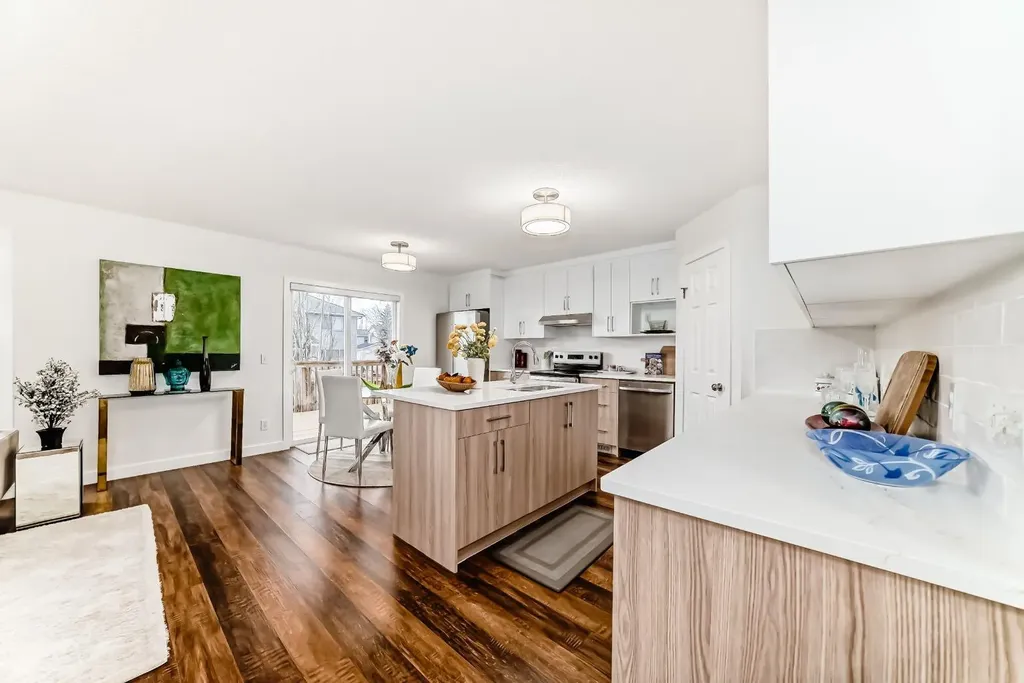 87 Bridlepost Green SW Calgary AB T2Y 4A1