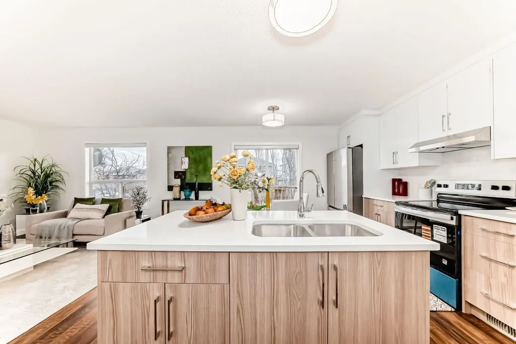 87 Bridlepost Green SW Calgary AB T2Y 4A1