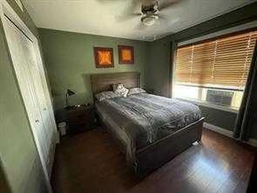 3 501 Street Fox Creek AB T0H 1P0