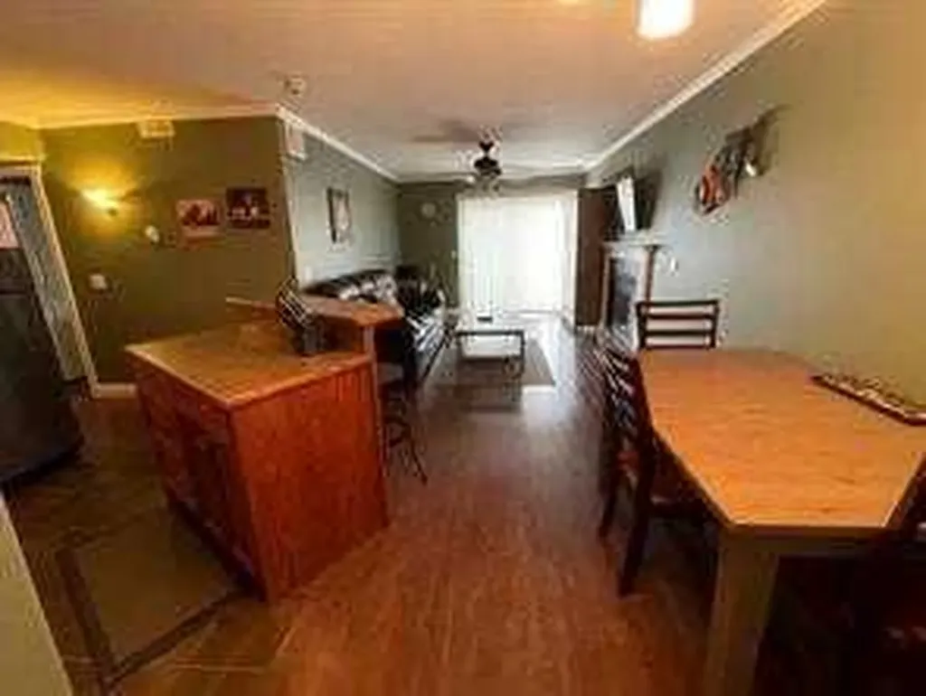 3 501 Street Fox Creek AB T0H 1P0