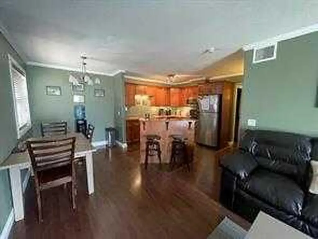 3 501 Street Fox Creek AB T0H 1P0