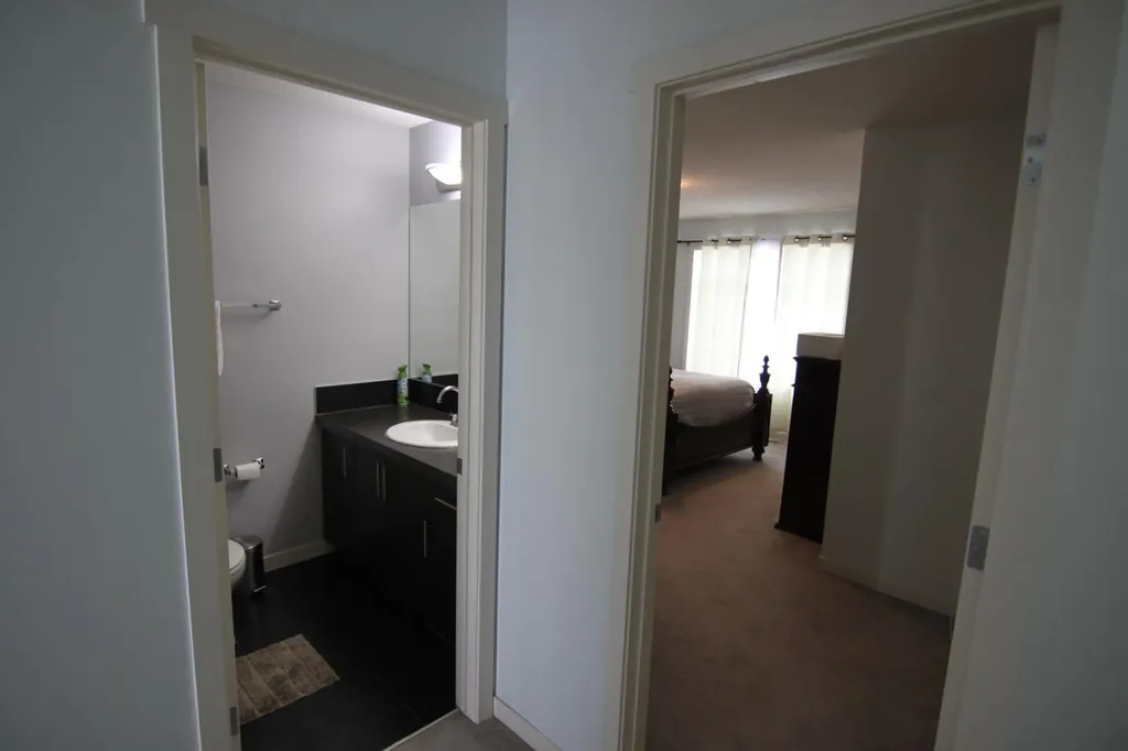 337 Copperpond Landing SE Calgary AB T2Z 1G6