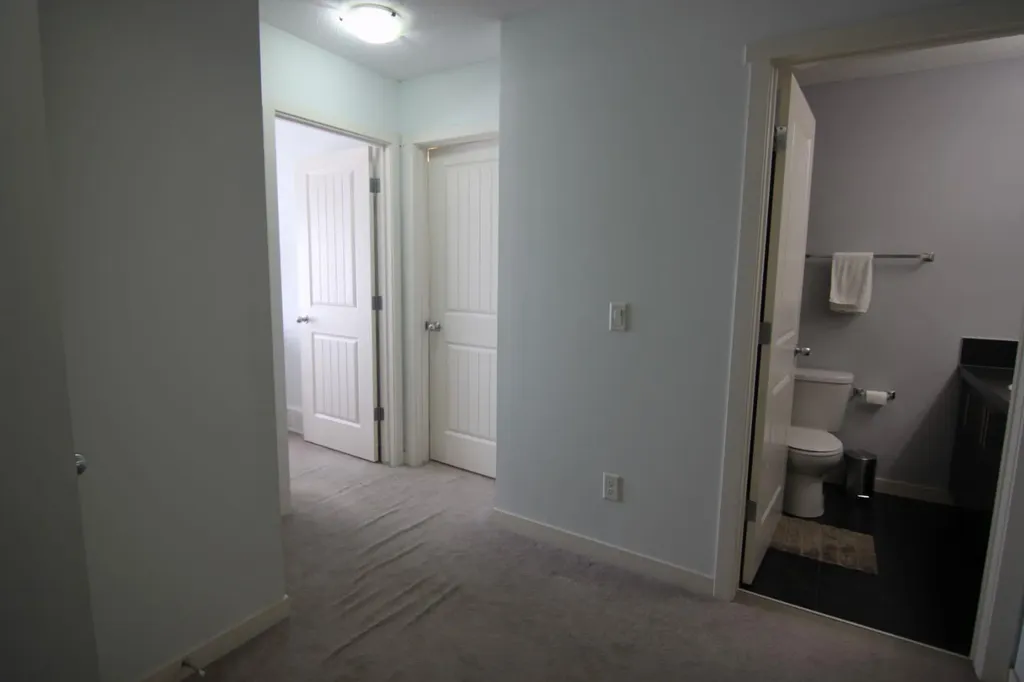 337 Copperpond Landing SE Calgary AB T2Z 1G6