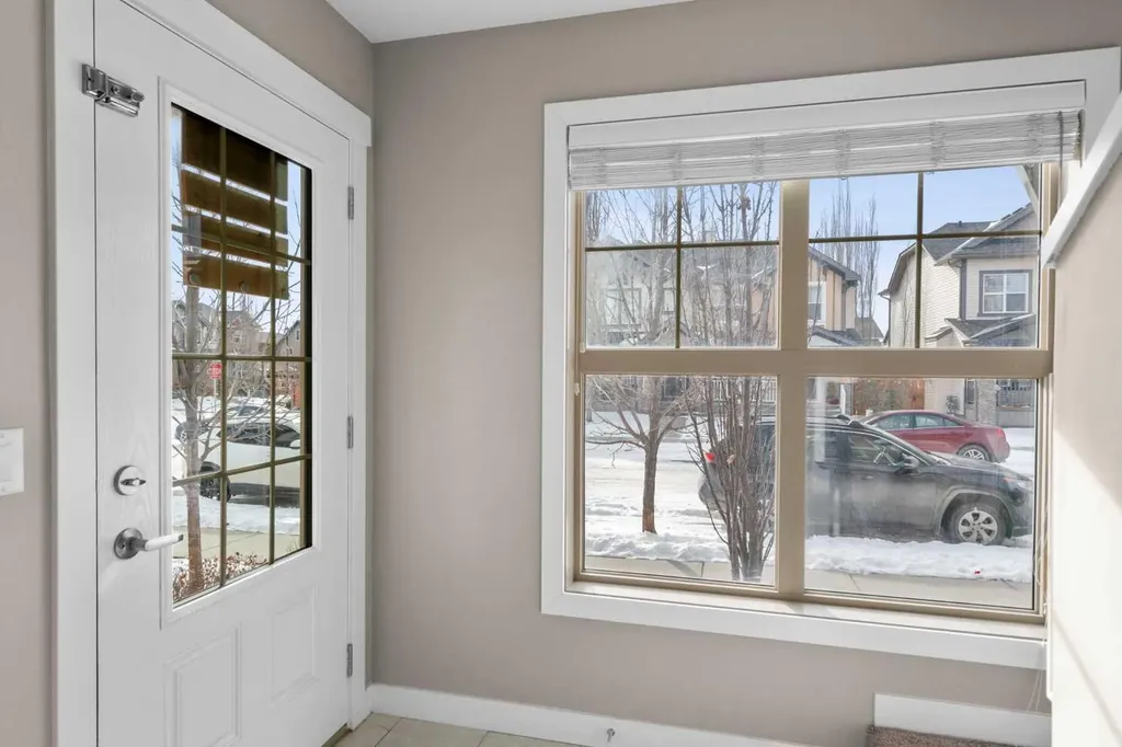 32 Horseshoe Crescent Cochrane AB T4C2P4