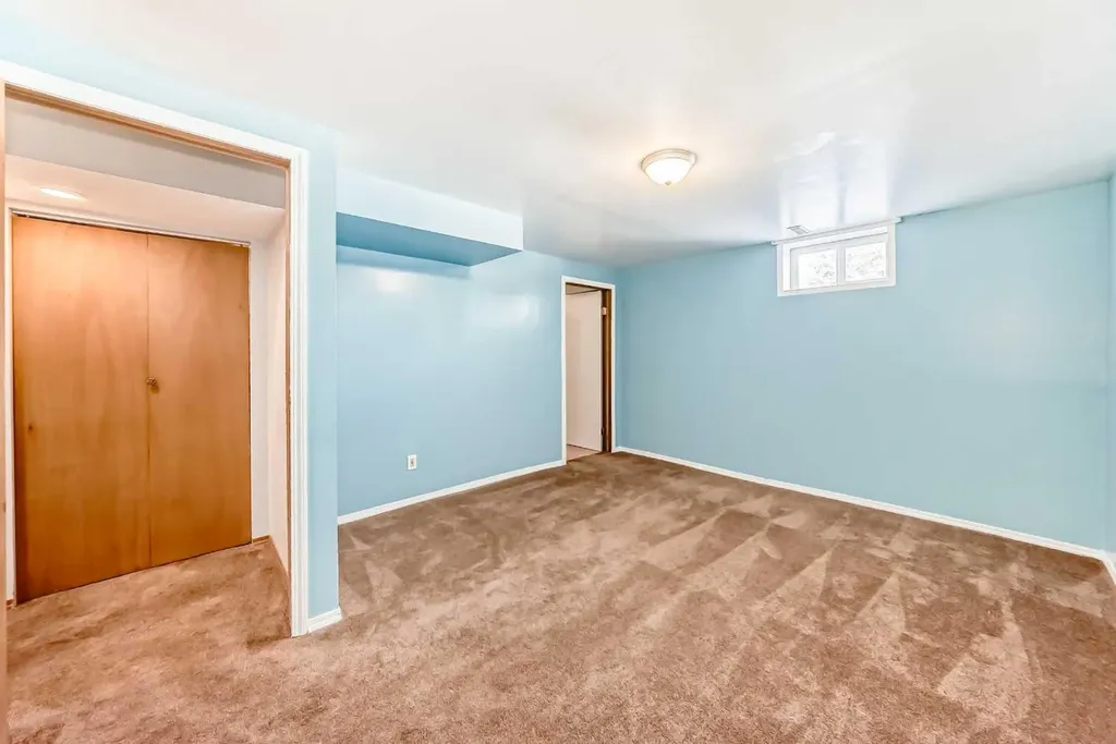 1837 Meadowbrook Drive SE Airdrie AB T4A 1V5