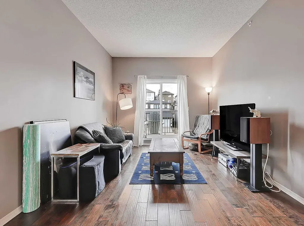 70 Panamount Drive NW Calgary AB T3K 5Z1