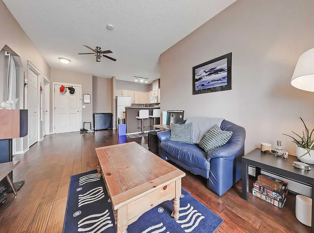 70 Panamount Drive NW Calgary AB T3K 5Z1