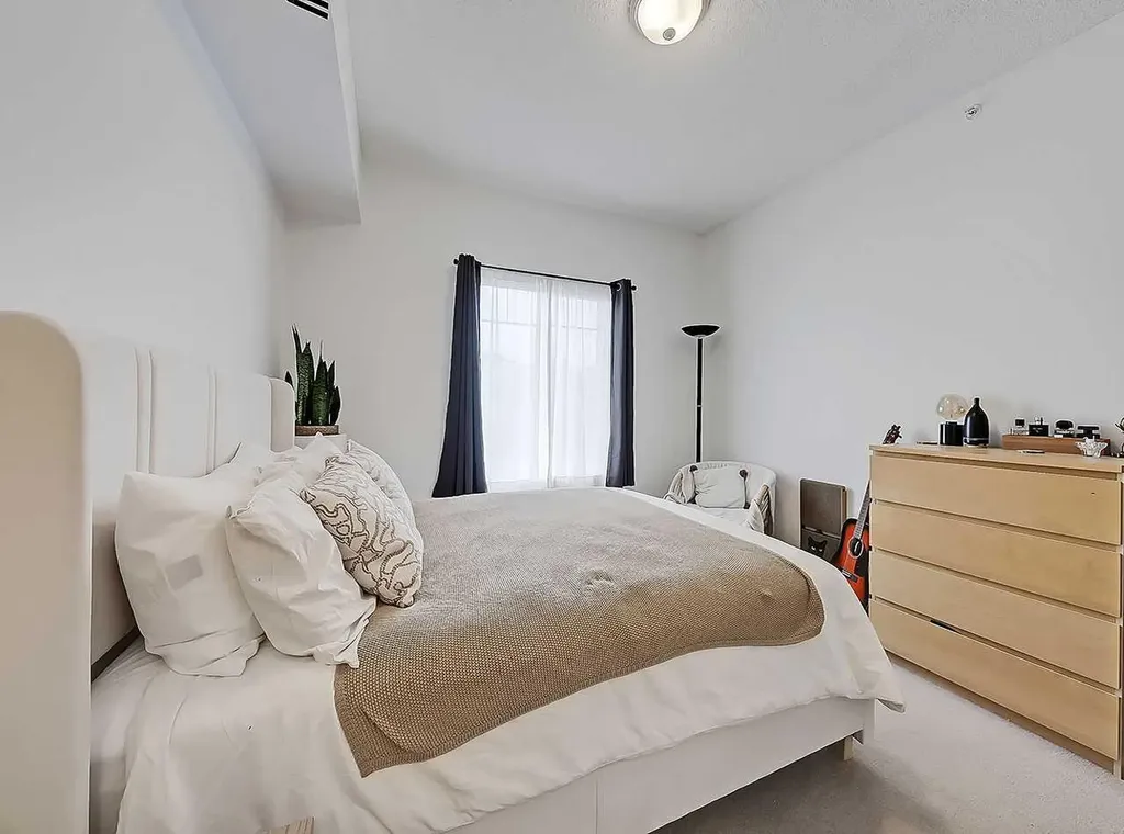70 Panamount Drive NW Calgary AB T3K 5Z1