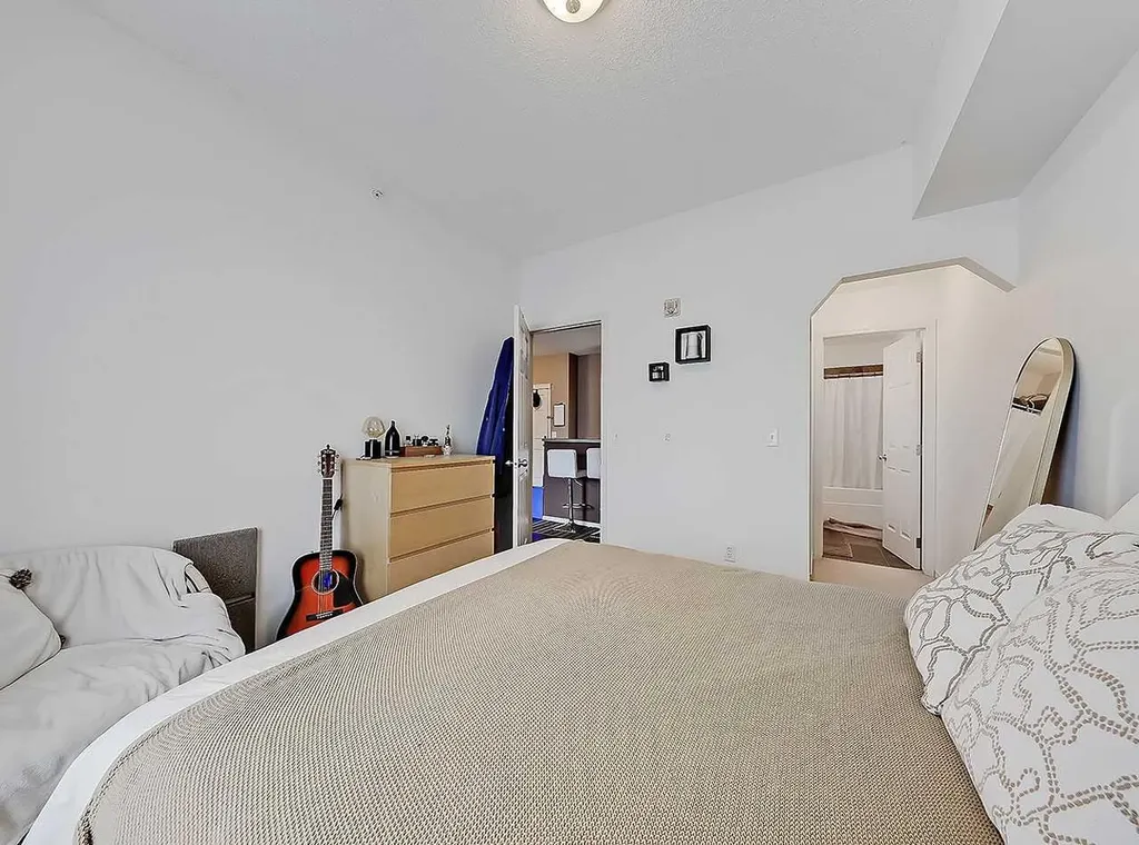 70 Panamount Drive NW Calgary AB T3K 5Z1