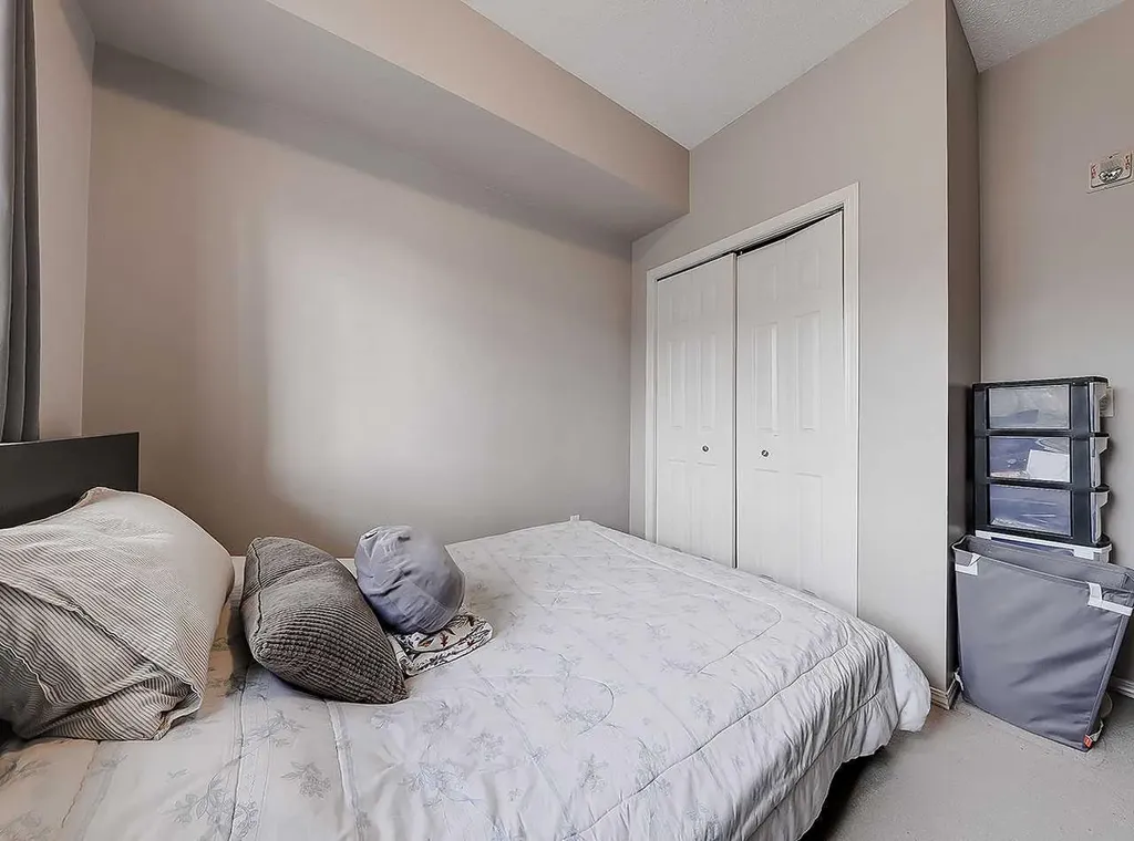 70 Panamount Drive NW Calgary AB T3K 5Z1