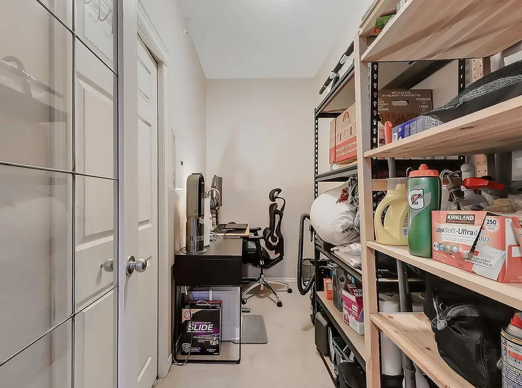 70 Panamount Drive NW Calgary AB T3K 5Z1