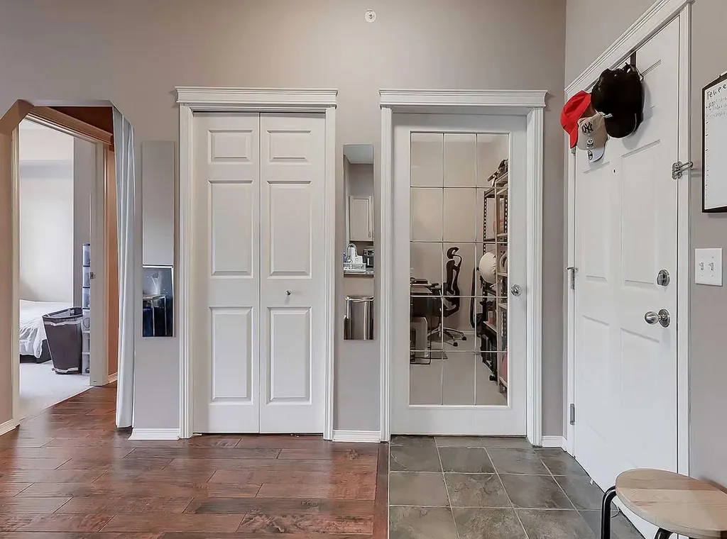 70 Panamount Drive NW Calgary AB T3K 5Z1