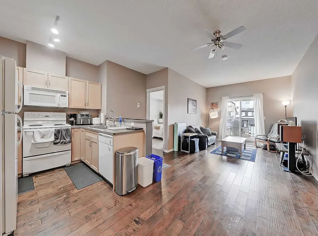 70 Panamount Drive NW Calgary AB T3K 5Z1