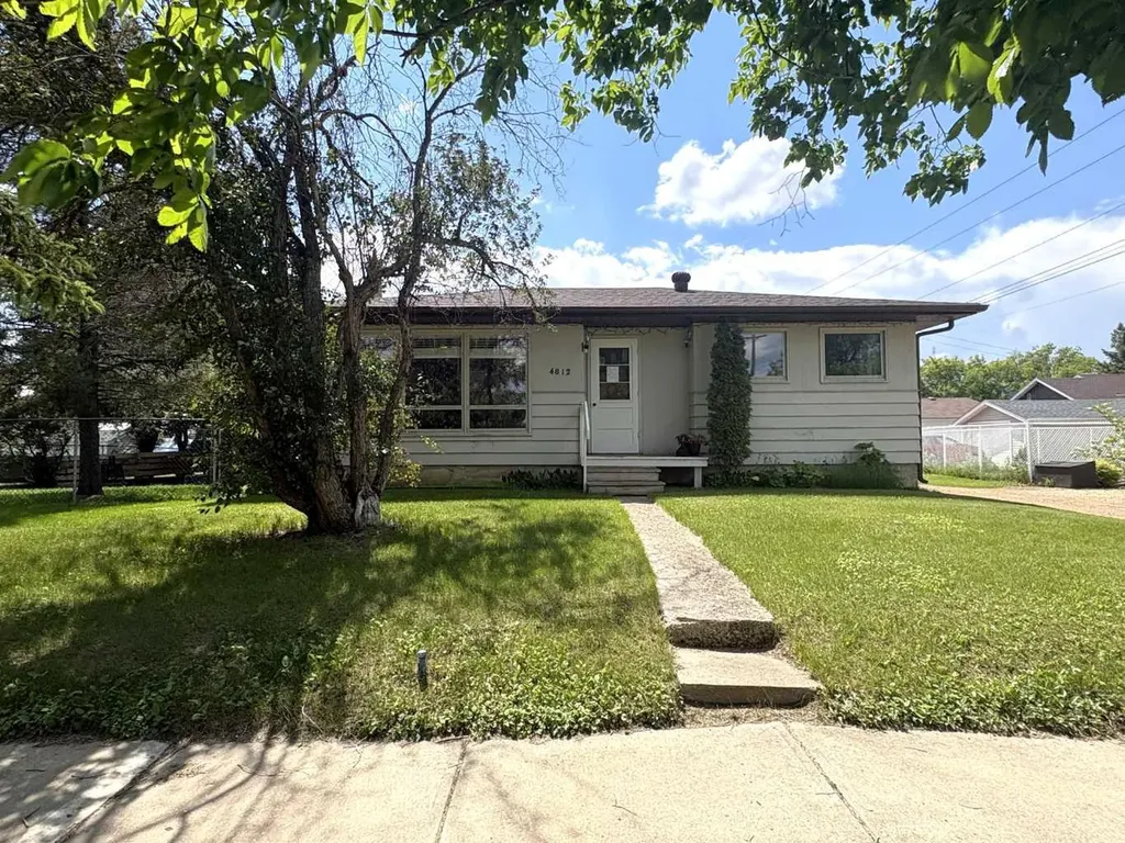 4812 47 Avenue Forestburg AB T0B 1N0