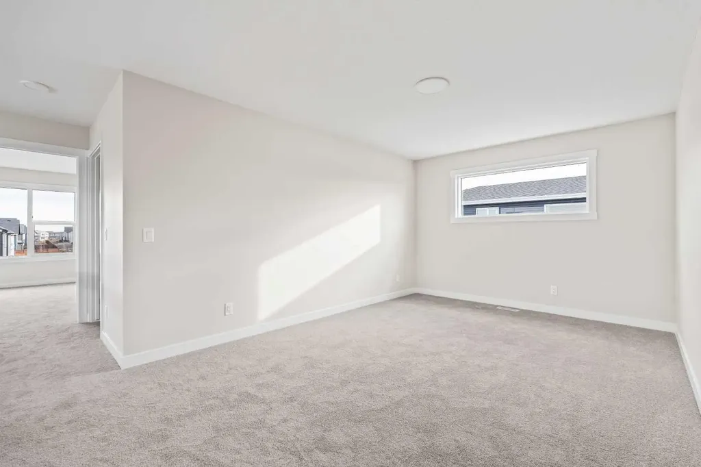 1241 Chinook Winds Circle SW Airdrie AB T4B 5X6