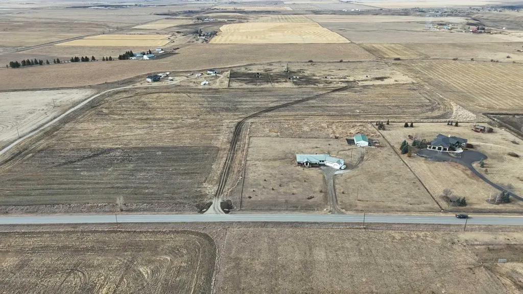 23.26 Acres Along 48 Street E Rural Foothills County AB T1V 1M3