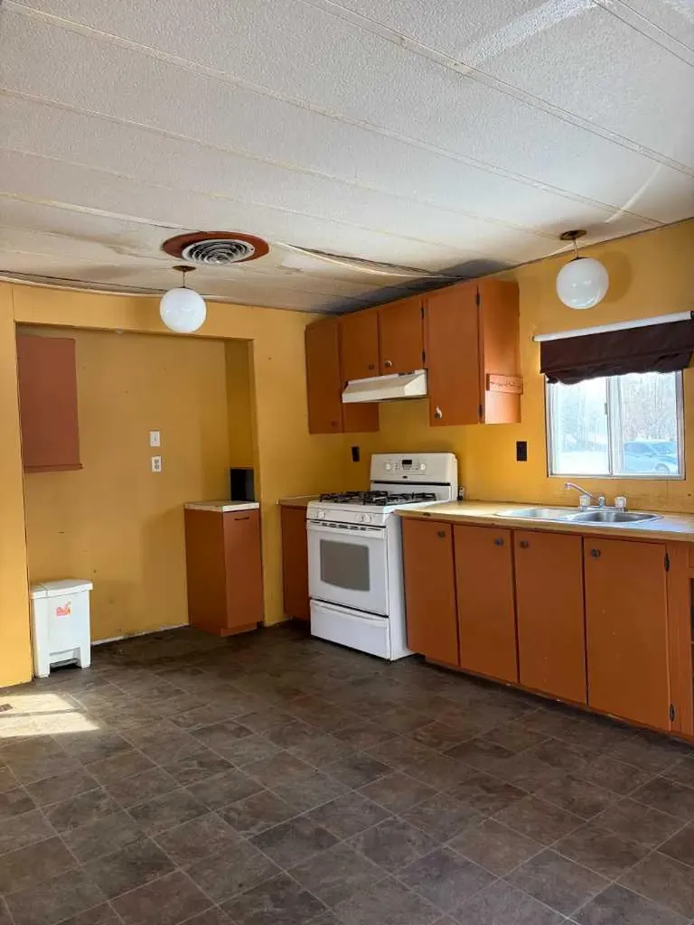 412074 Highway 22 Rural Clearwater County AB T4T 0A3