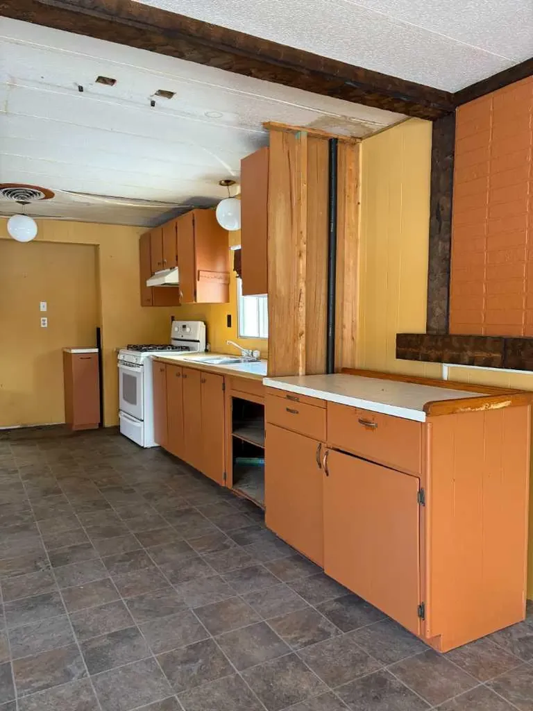 412074 Highway 22 Rural Clearwater County AB T4T 0A3