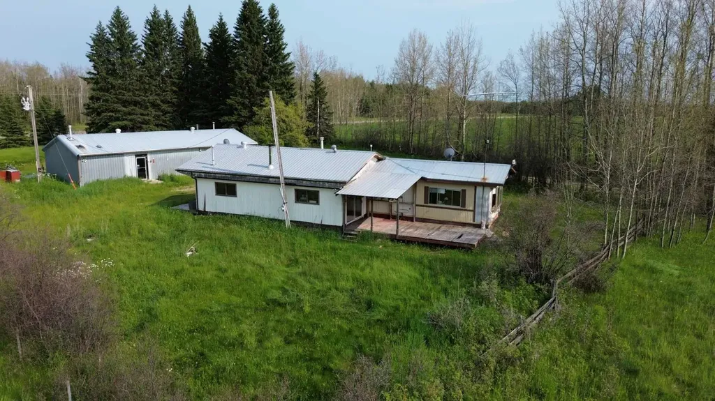 412074 Highway 22 Rural Clearwater County AB T4T 0A3