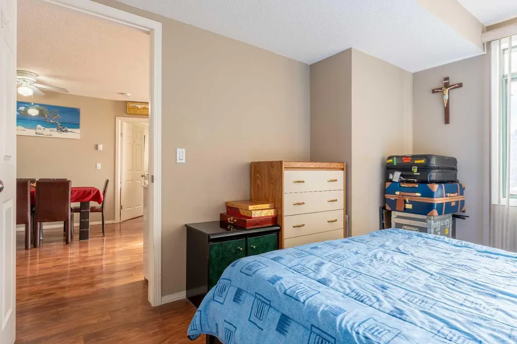 1121 6 Avenue SW Calgary AB T2P 5J4