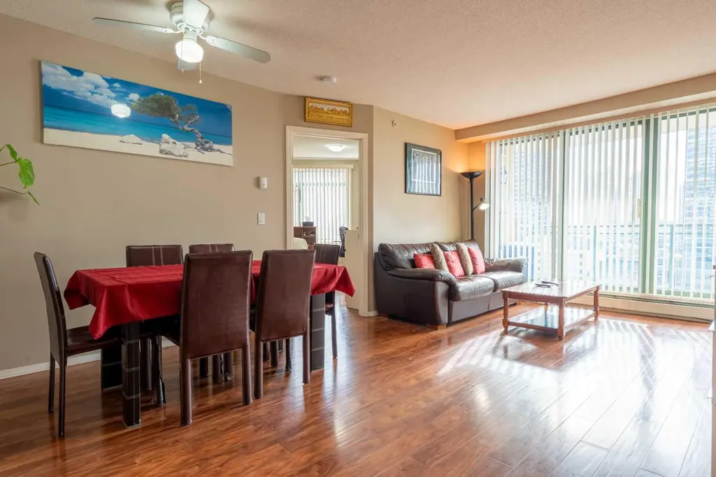 1121 6 Avenue SW Calgary AB T2P 5J4