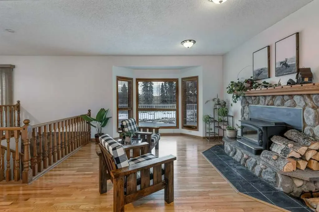 31536 Range Road 61 Rural Mountain View County AB T0M1X0