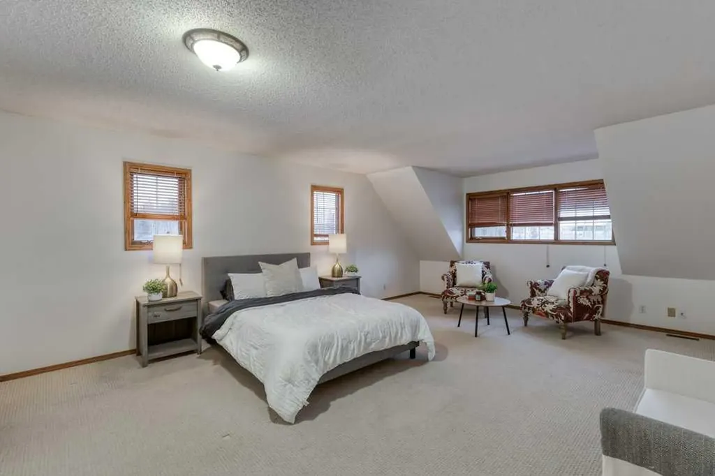 31536 Range Road 61 Rural Mountain View County AB T0M1X0