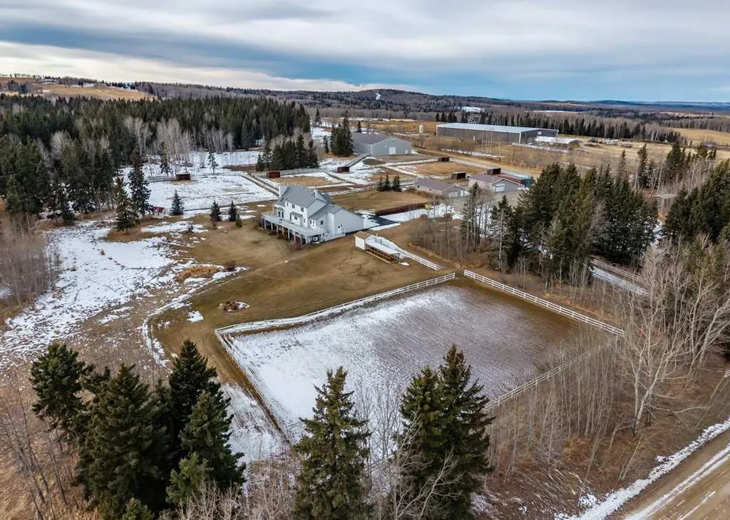 31536 Range Road 61 Rural Mountain View County AB T0M1X0