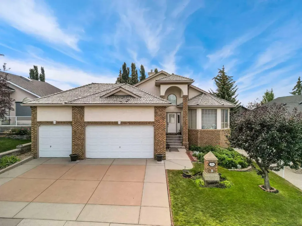 16 Arbour Estates View NW Calgary AB T3G 4E2