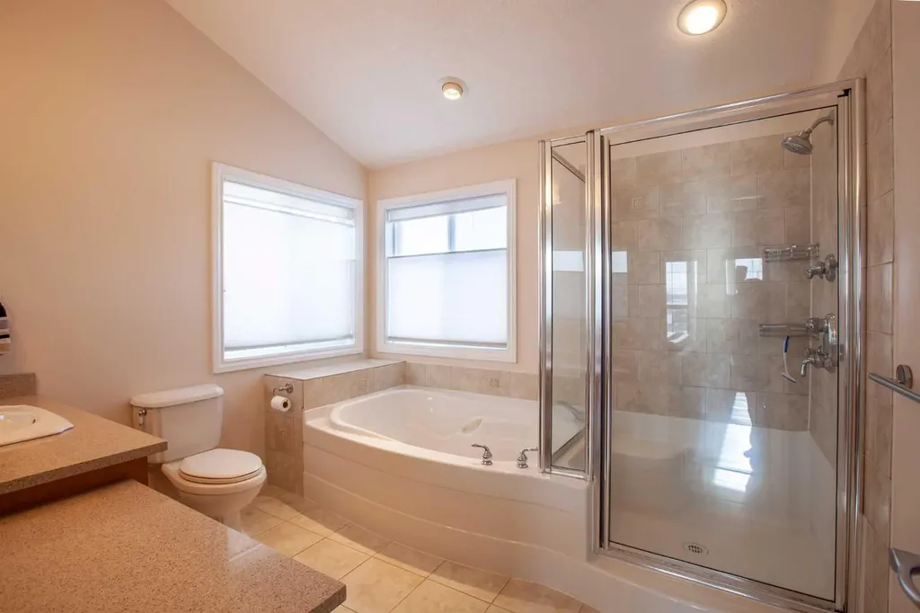 4122 48 Avenue Mayerthorpe AB T0E1N0