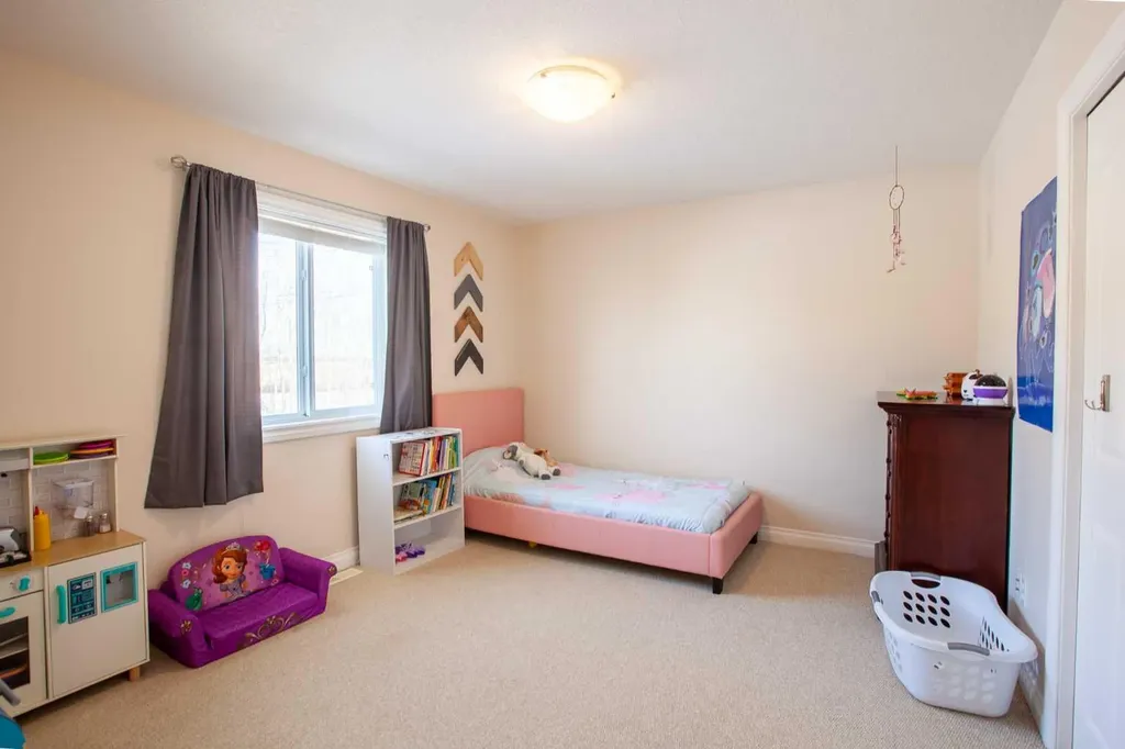4122 48 Avenue Mayerthorpe AB T0E1N0