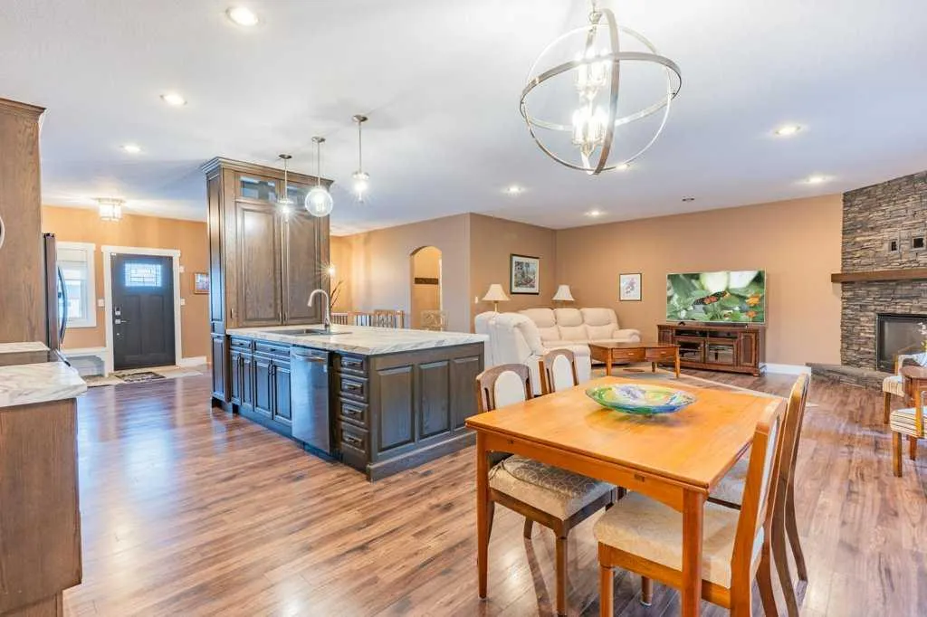 208 Westview Crescent W Bow Island AB T0K 0G0