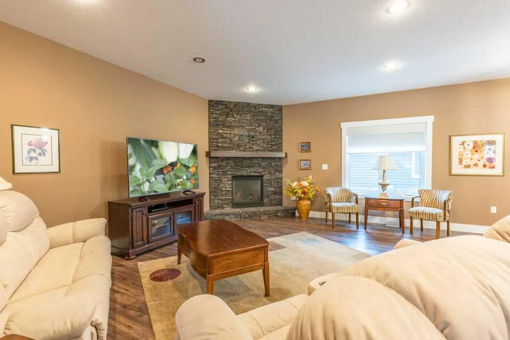 208 Westview Crescent W Bow Island AB T0K 0G0