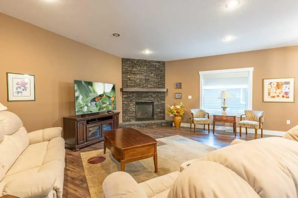 208 Westview Crescent W Bow Island AB T0K 0G0