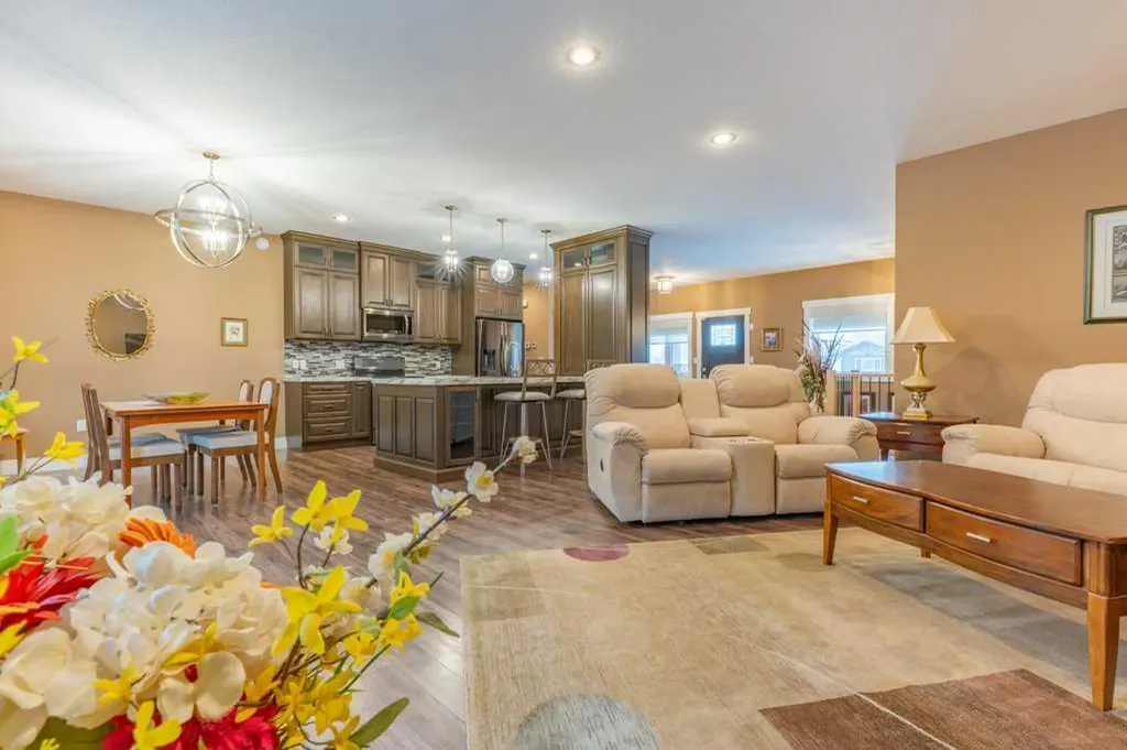208 Westview Crescent W Bow Island AB T0K 0G0