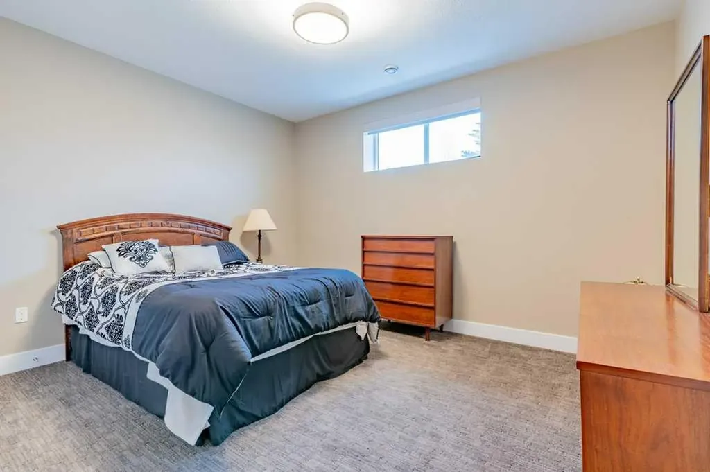 208 Westview Crescent W Bow Island AB T0K 0G0