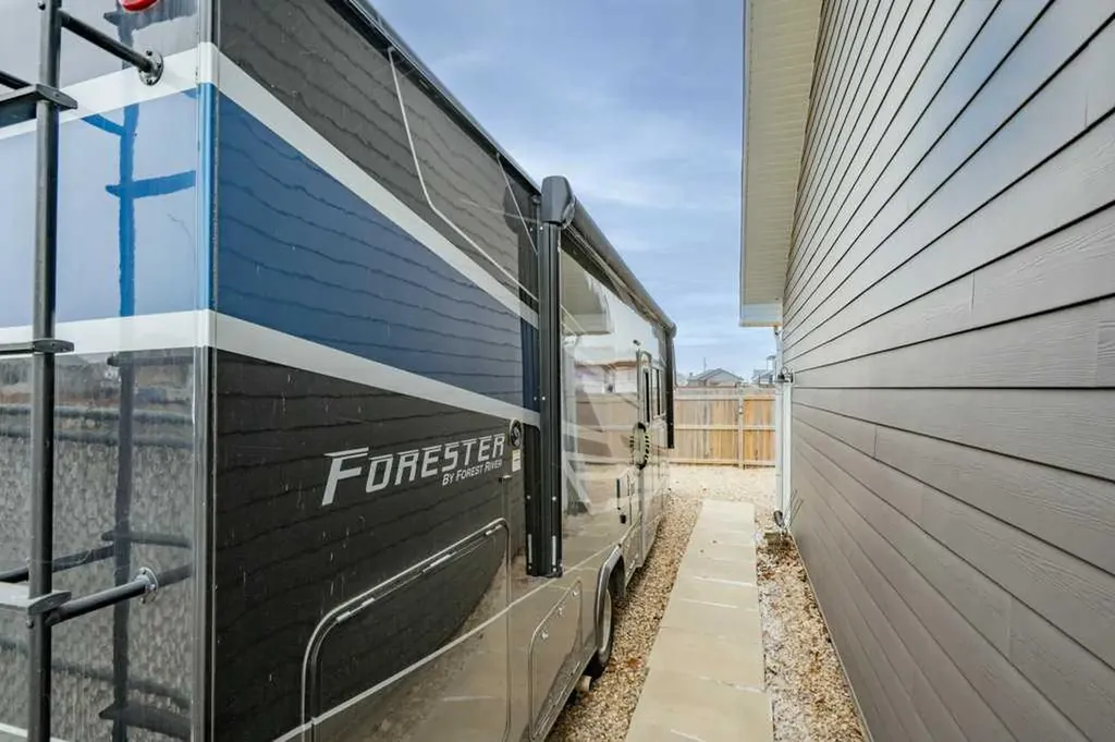 208 Westview Crescent W Bow Island AB T0K 0G0