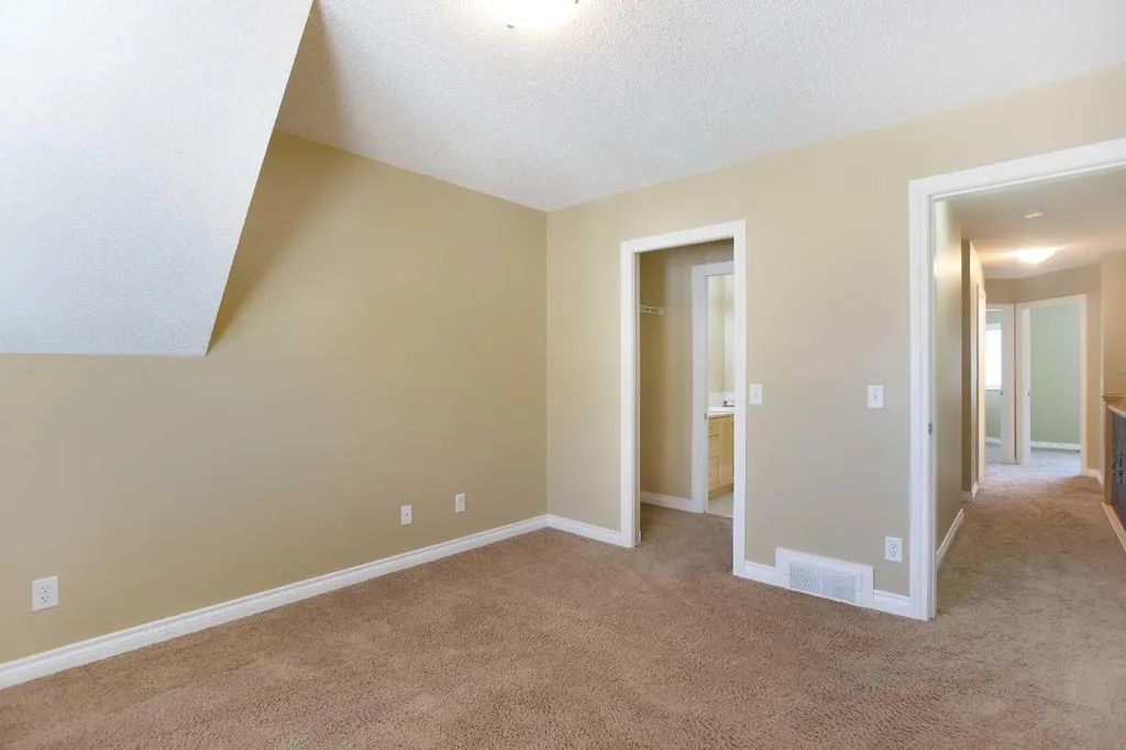 120 Cedarwood Lane SW Calgary AB T2W 6J3
