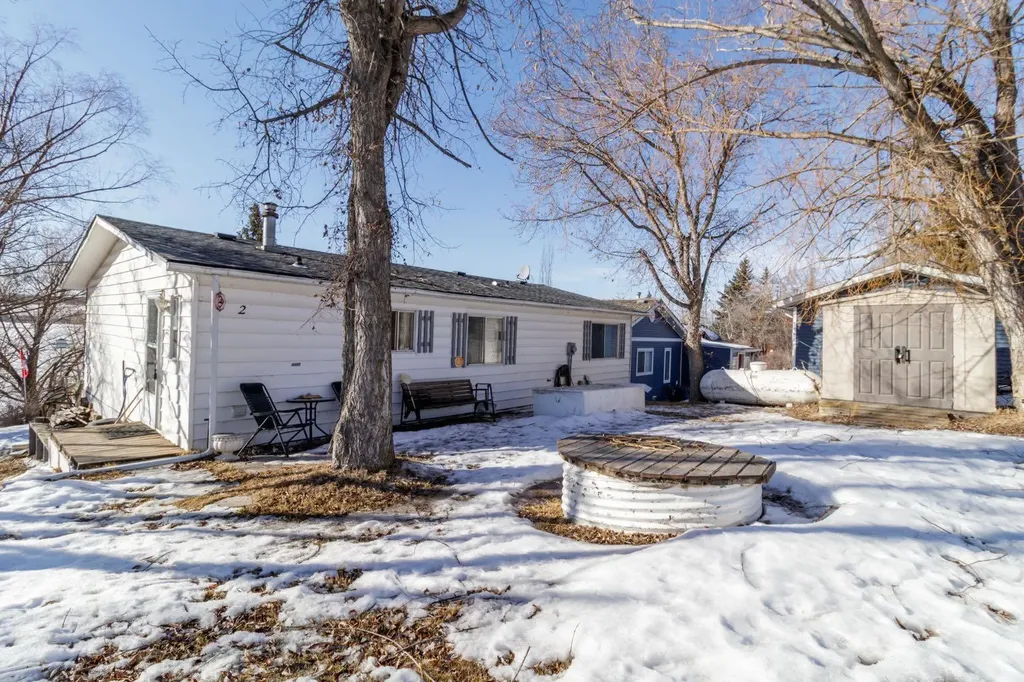 101 24508 Twp Road 361 Rural Red Deer County AB T0M 1R0