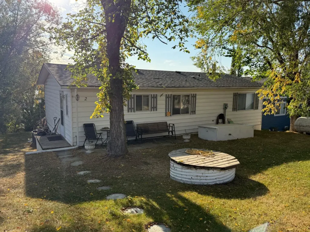 101 24508 Twp Road 361 Rural Red Deer County AB T0M 1R0