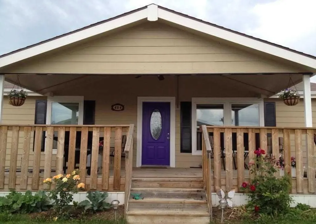 414 Conductor Boulevard Coaldale AB T1M1P8