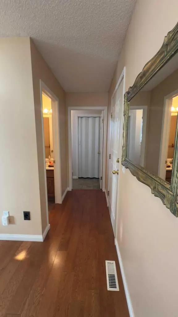 317 6 Avenue W Hanna AB T0J1P0